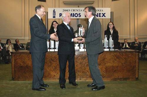 KONEX DE PLATINO - BIOQUÍMICA Y MICROBIOLOGÍA - ARMANDO J. PARODI 