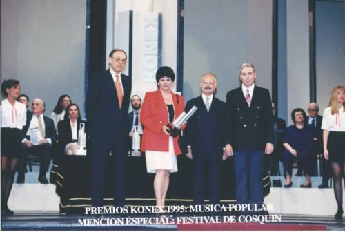 MENCIÓN ESPECIAL - FESTIVAL DE COSQUÍN 