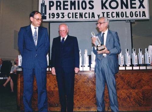 KONEX DE PLATINO - MATEMÁTICA - ALBERTO PEDRO CALDERÓN 