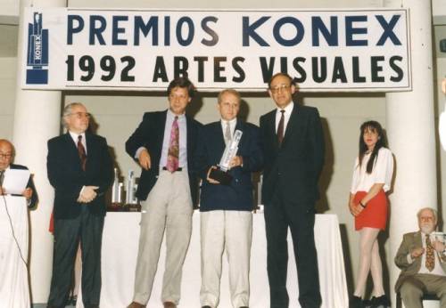 KONEX DE PLATINO - ESCULTURA: QUINQUENIO 1987-1991 - HERNÁN DOMPÉ 