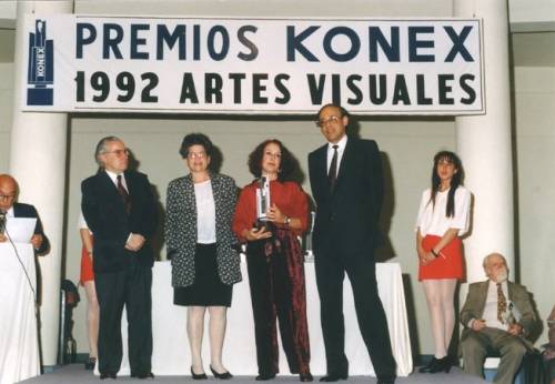 KONEX DE PLATINO - ARTE TEXTIL - NORA CORREAS 