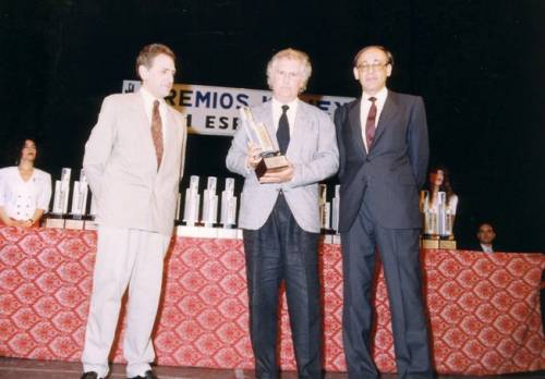 KONEX DE PLATINO - DIRECTOR/A DE CINE - FERNANDO 