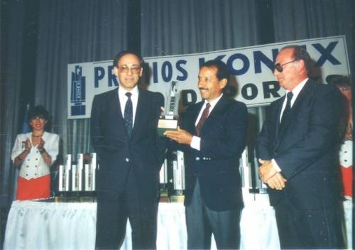 KONEX DE PLATINO - GOLF - VICENTE FERNÁNDEZ 