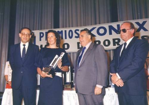 KONEX DE PLATINO - NATACION - ALICIA BOSCATTO 