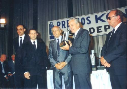 KONEX DE HONOR - OSCAR ALFREDO GÁLVEZ 