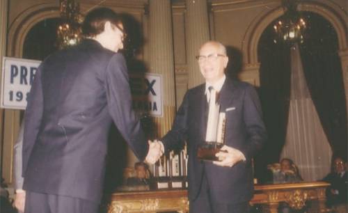 KONEX DE PLATINO - CIRUGÍA - ADOLFO MARCOS REY 