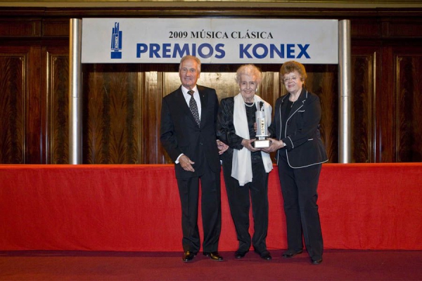 KONEX DE PLATINO - ENTIDADES MUSICALES - MOZARTEUM ARGENTINO