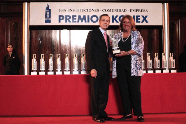 KONEX DE PLATINO - DIPLOMÁTICOS - SUSANA RUIZ CERUTTI