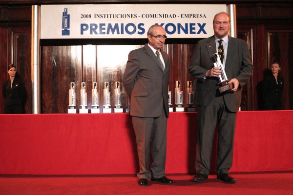 KONEX DE PLATINO - EMPRESARIOS RURALES - GUSTAVO GROBOCOPATEL