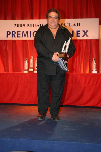 KONEX DE PLATINO- CANTANTE MASCULINO DE TANGO- RUBÉN JUÁREZ