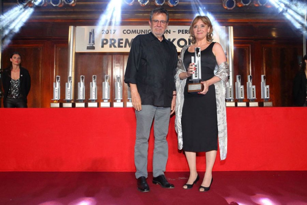 KONEX DE PLATINO – LITERARIA - HINDE POMERANIEC