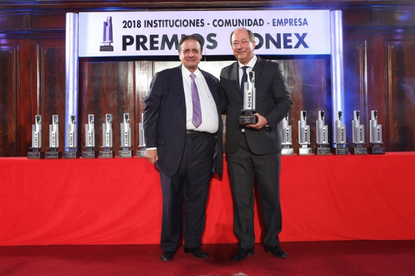 KONEX DE PLATINO - LEGISLADORES - ERNESTO SANZ