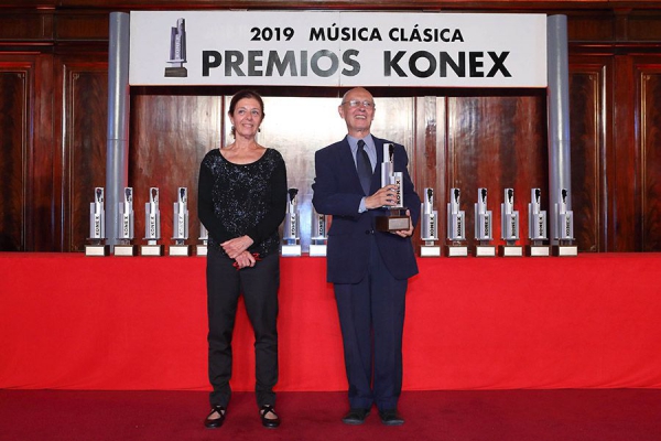 KONEX DE PLATINO - COREÓGRAFO - OSCAR ARAIZ