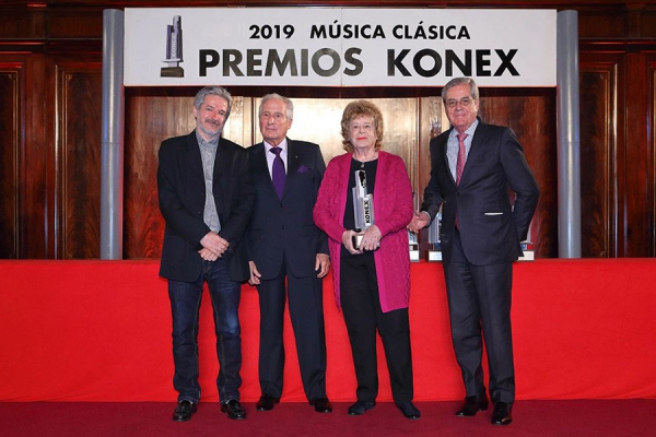 KONEX DE PLATINO - ENTIDADES MUSICALES - MOZARTEUM ARGENTINO