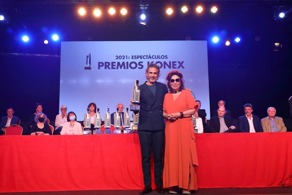 KONEX DE PLATINO - ACTOR DE CINE - LEONARDO SBARAGLIA