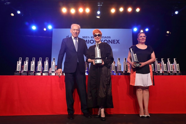 KONEX DE PLATINO - INTÉRPRETE FEMENINA DE MUSICAL - KARINA K y ALEJANDRA RADANO