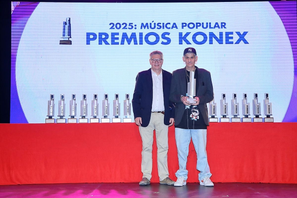 KONEX DE PLATINO - ALTERNATIVO / NUEVO - CA7RIEL & PACO AMOROSO